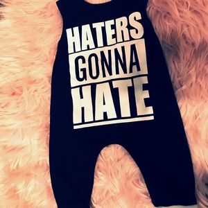 Infant boutique super soft 0-6 mths Romper